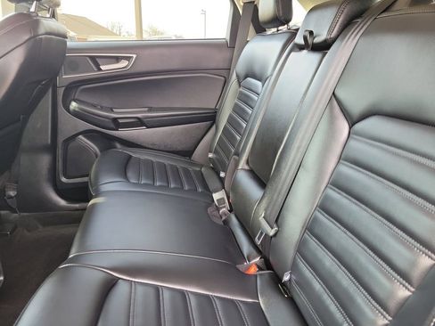 Used 2024 Ford Edge SEL w/ Convenience Package AWD/4WD image 12