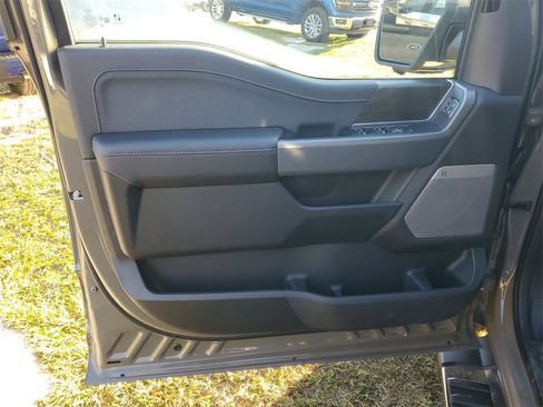 New 2025 Ford F150 Lariat w/ Equipment Group 501A Mid image 5