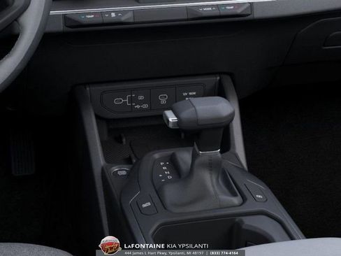 New 2025 Kia K4 EX image 24