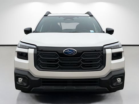 New 2026 Subaru Outback Touring image 8