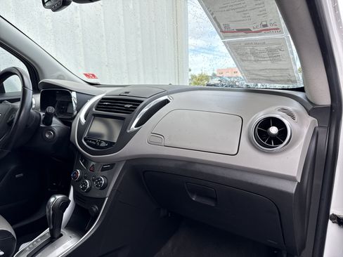 Used 2016 Chevrolet Trax LTZ w/ LPO, Cargo Package image 34