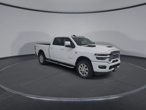 New 2026 RAM 2500 Laramie w/ Sport Appearance Package AWD/4WD image 3