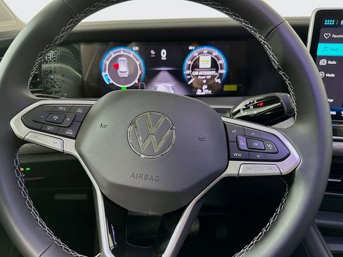 Used 2025 Volkswagen Tiguan S FWD image 19