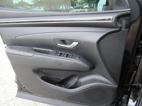 Used 2024 Hyundai Tucson SEL FWD image 18