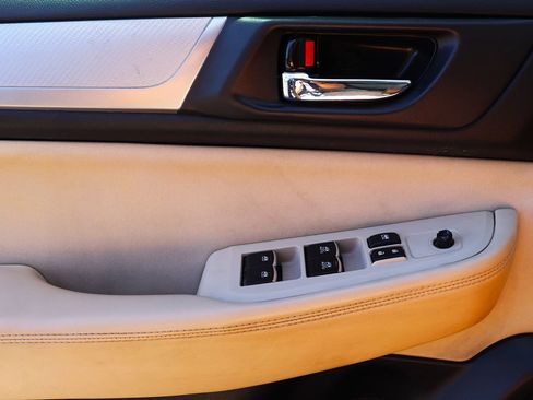 Used 2019 Subaru Legacy 2.5i Premium image 40