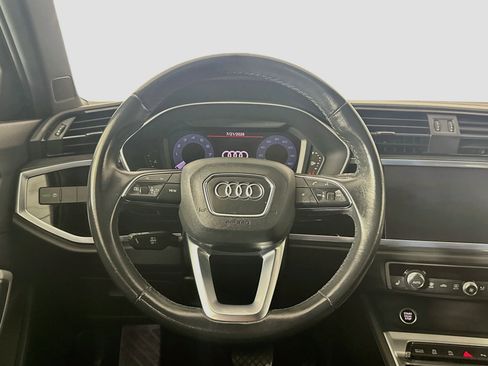 Used 2021 Audi Q3 2.0T Premium w/ Convenience Package AWD/4WD image 17