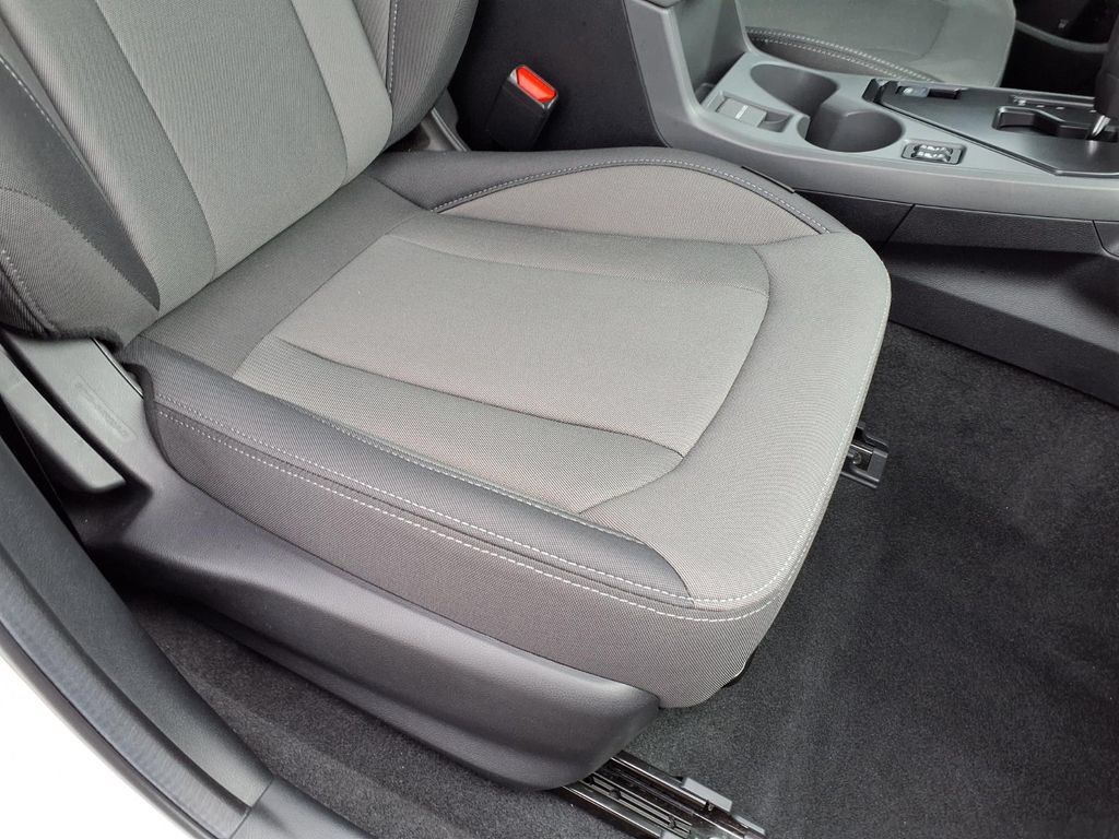 Used 2026 Subaru Crosstrek 2.5i Premium AWD/4WD image 18