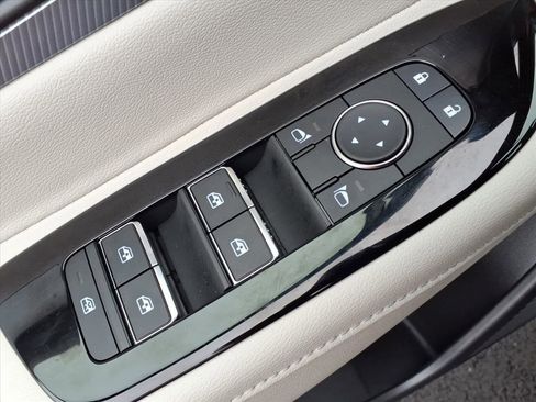 New 2025 Nissan Murano SL w/ Cargo Package image 17