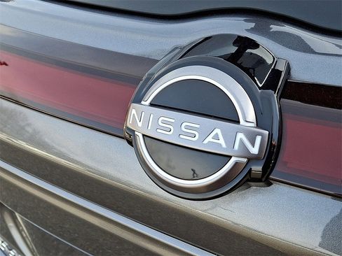 Certified 2023 Nissan Kicks S image 28