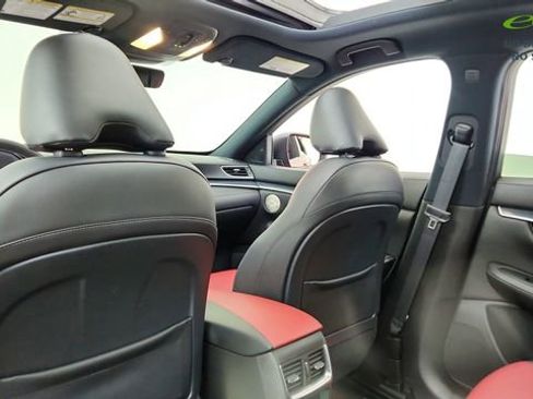 Used 2023 INFINITI QX50 Sport image 30