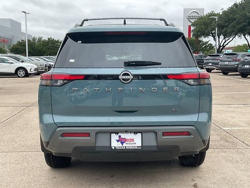 New 2026 Nissan Pathfinder SL FWD image 6