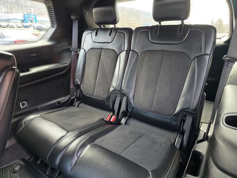 Used 2021 Jeep Grand Cherokee L Laredo image 11