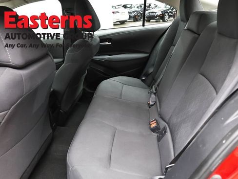 Used 2020 Toyota Corolla LE FWD image 20