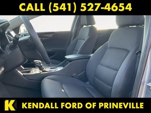 Used 2023 Chevrolet Malibu LT FWD image 11