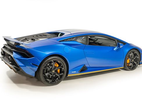 Used 2023 Lamborghini Huracan Tecnica image 7