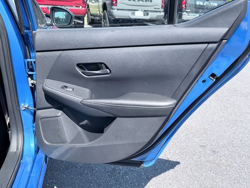 Used 2025 Nissan Sentra SV FWD image 28