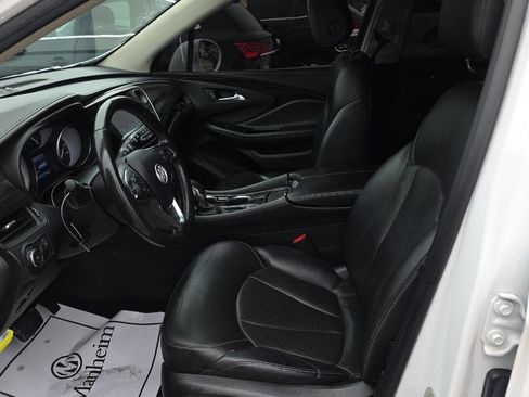 Used 2019 Buick Envision Essence FWD image 11