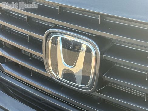 Used 2023 Honda Ridgeline Sport image 33