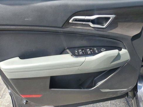 Used 2023 Kia Sportage X-Line w/ X-Line Premium Package image 19