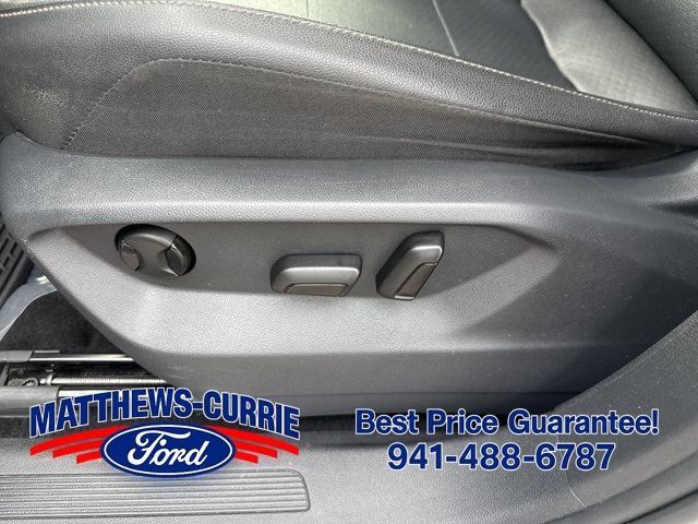 Used 2020 Volkswagen Tiguan SEL FWD image 9