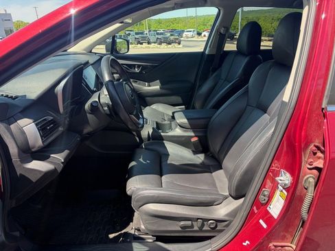 Used 2024 Subaru Outback Limited XT AWD/4WD image 4