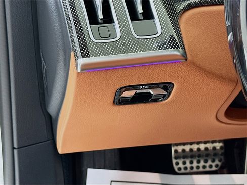 New 2025 Mercedes-Benz S 580 4MATIC Sedan image 11