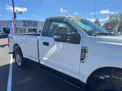 Used 2017 Ford F350 XL AWD/4WD image 10