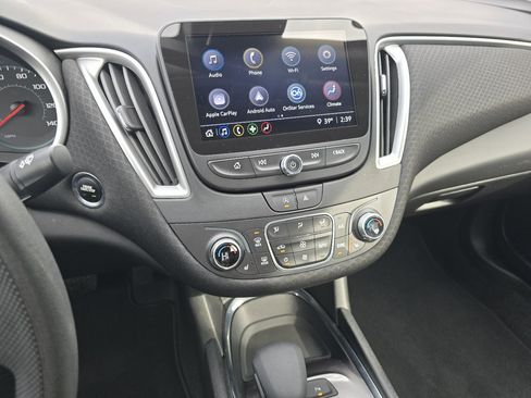 Certified 2022 Chevrolet Malibu LT image 34