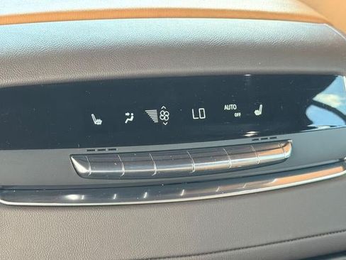 Used 2021 Cadillac Escalade Sport w/ Driver Assist Tech Package AWD/4WD image 25