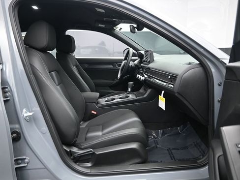 New 2026 Honda Civic Sport image 25