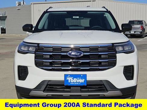 New 2026 Ford Explorer Active image 3