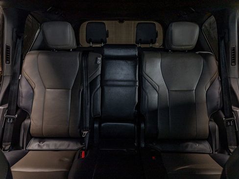 Used 2025 Lexus LX 700h Overtrail AWD/4WD image 25