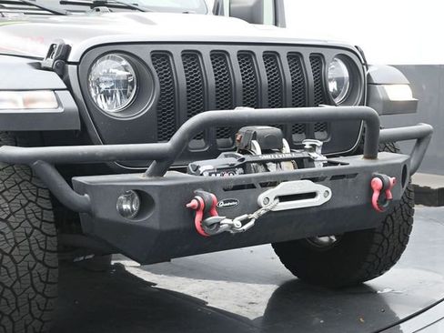Used 2021 Jeep Wrangler Unlimited Rubicon AWD/4WD image 35