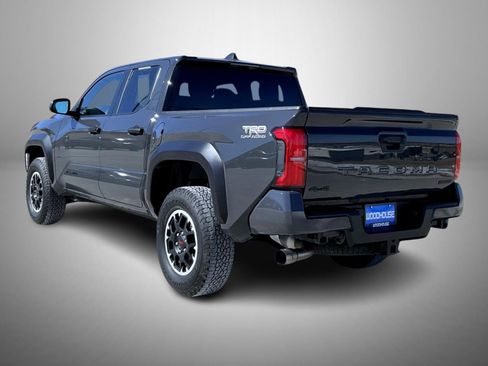 Used 2025 Toyota Tacoma TRD Off-Road image 7