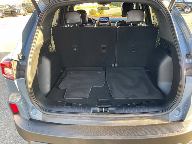 Used 2025 Ford Escape ST-Line Select AWD/4WD image 9