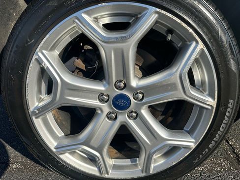 Used 2018 Ford Escape Titanium w/ Ford Safe & Smart Package image 30