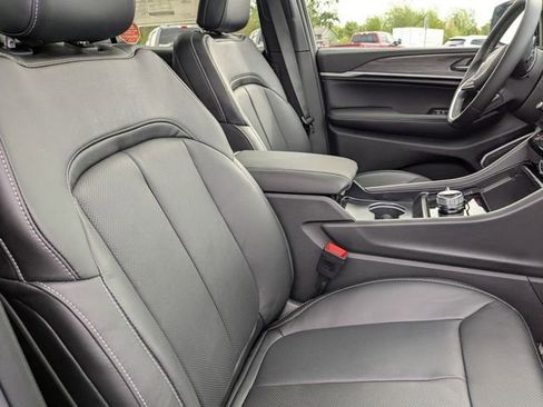 New 2026 Jeep Grand Cherokee L Limited AWD/4WD image 8