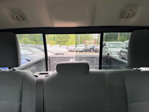 Used 2016 RAM 1500 Classic SLT RWD image 19