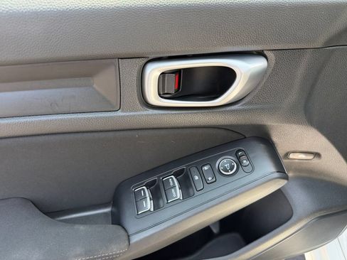 Used 2023 Honda Civic LX image 23