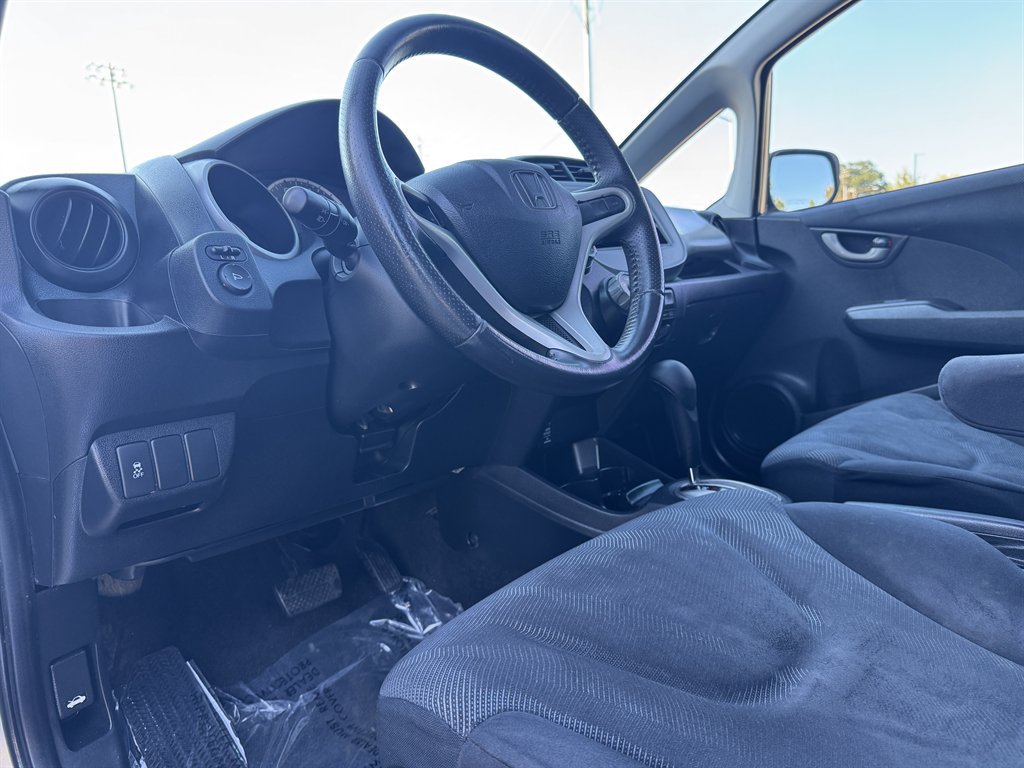 Used 2011 Honda Fit Sport image 97