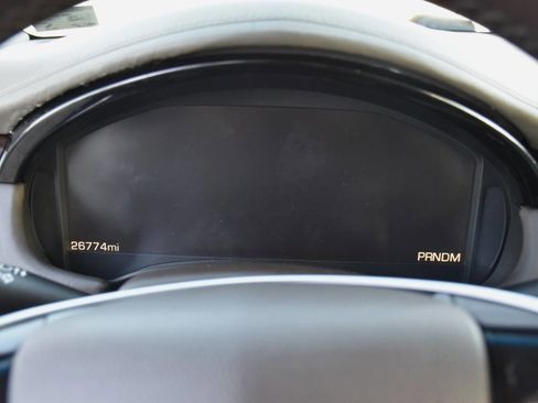 Used 2013 Cadillac XTS Platinum FWD image 18