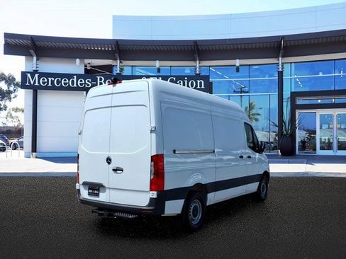 New 2026 Mercedes-Benz Sprinter 2500 image 3