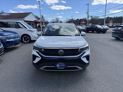 Certified 2023 Volkswagen Taos SE w/ Black Wheel Package AWD/4WD image 9