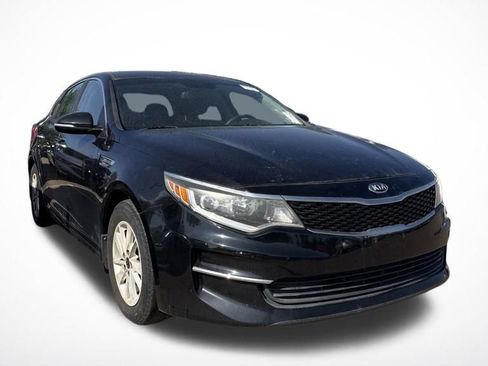 Used 2017 Kia Optima LX FWD image 2