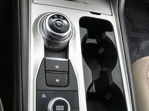 Used 2021 Ford Explorer 4WD image 19