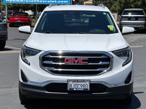 Used 2019 GMC Terrain SLT w/ Preferred Package FWD image 8