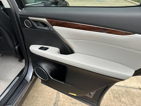 Used 2016 Lexus RX 450h AWD image 24