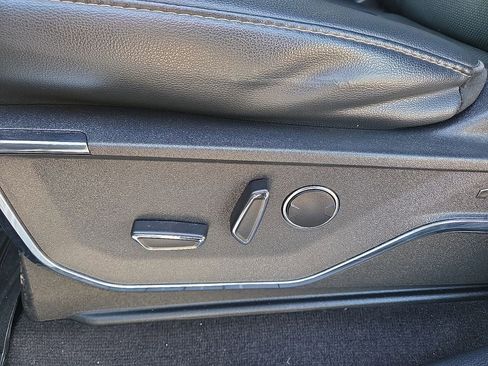 Used 2021 Ford F150 Lariat w/ Equipment Group 502A High image 25