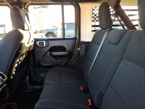 Used 2021 Jeep Wrangler Unlimited Rubicon w/ Dual Top Group image 12