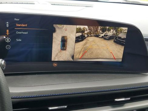 Used 2025 Cadillac XT4 Sport w/ LPO, Floor Liner Package FWD image 25